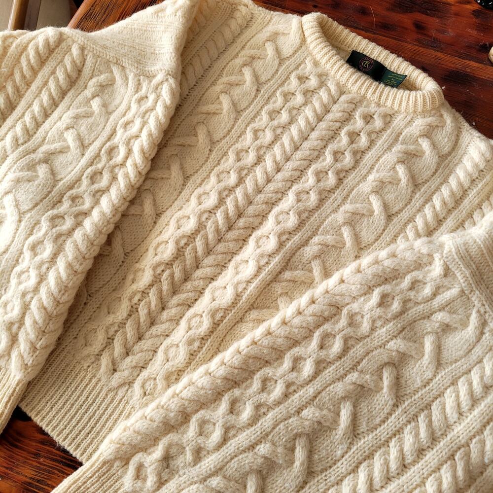 Vtg Charter Club Wool Cableknit Chunky Sweater Sz L - Picture 3 of 9